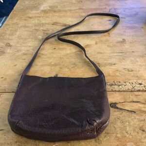 Small leather Baggu cross body.